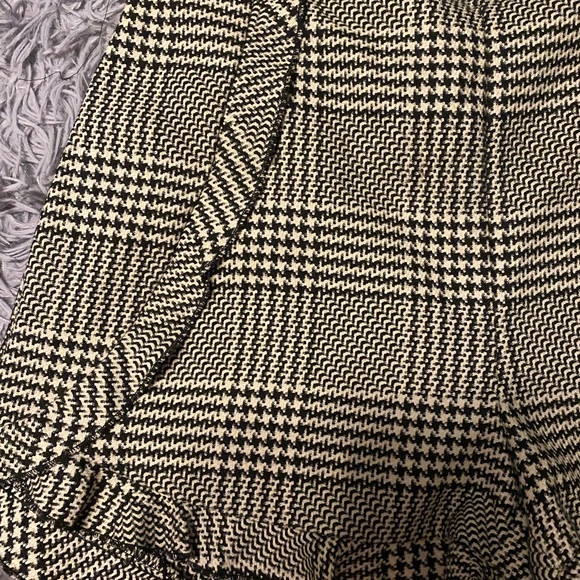 Zara High Waisted Plaid Ruffle Shorts - Picture 2 of 5